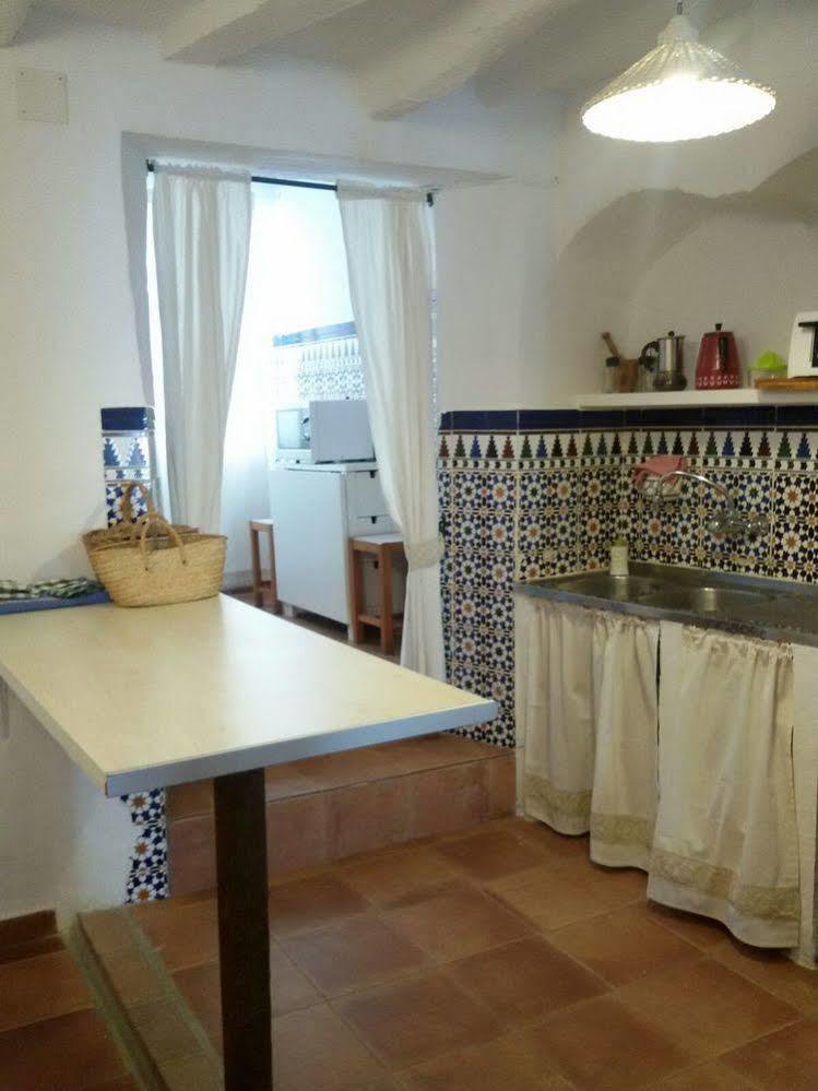 La Cueva Solea Guest House Algodonales Ngoại thất bức ảnh